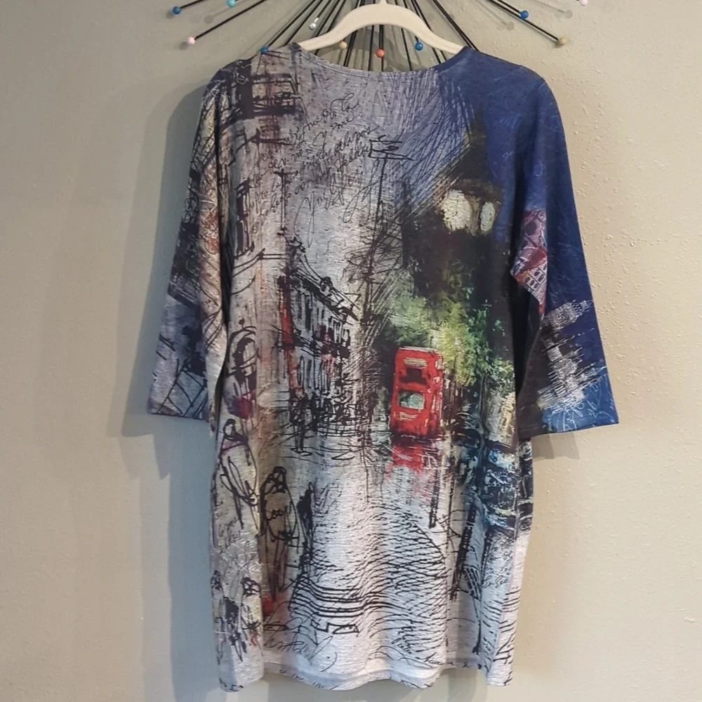 Inoah Printed Women's Art To Wear Top Made In USA Top Tunic Artsy  Traveling